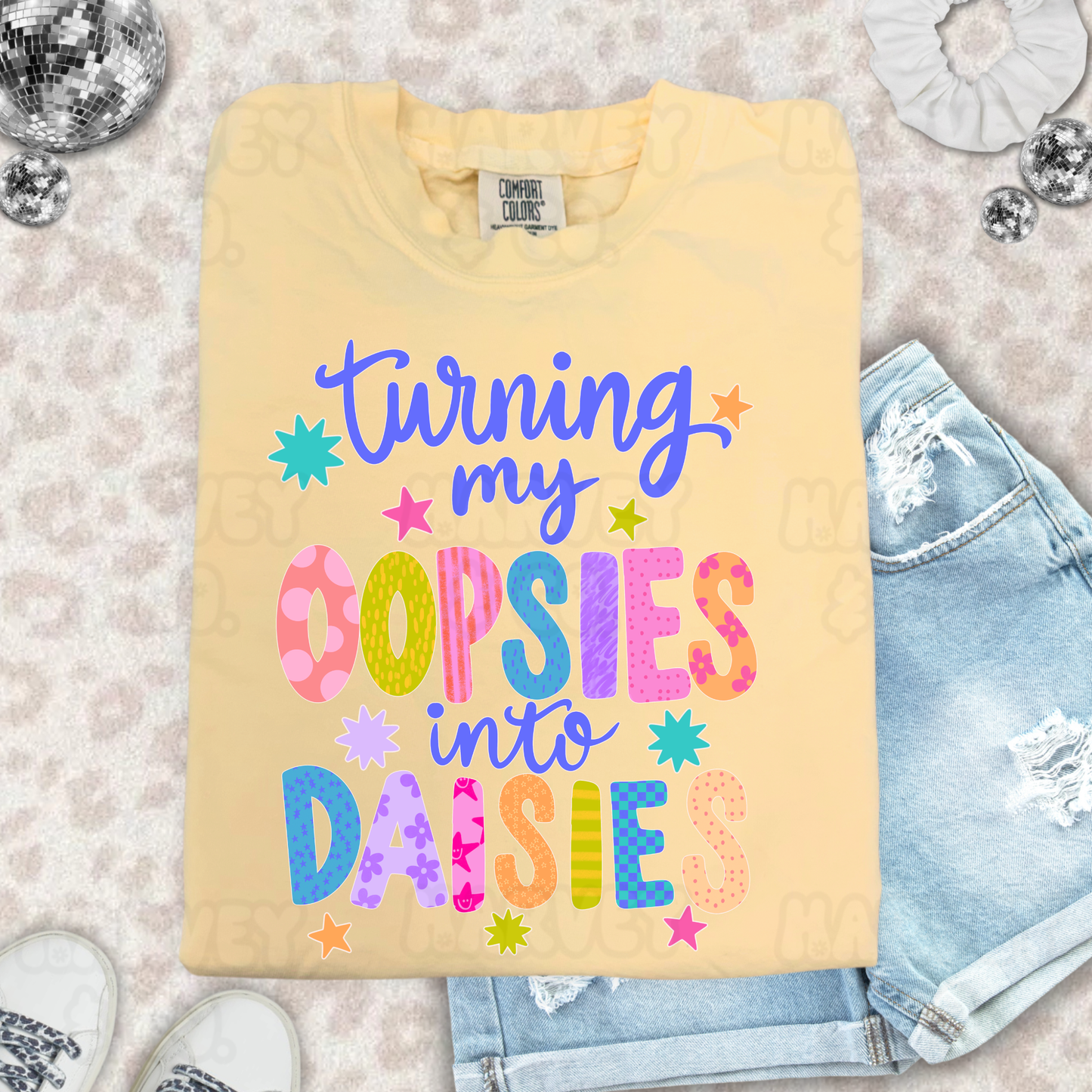 oopsie daisies tee★