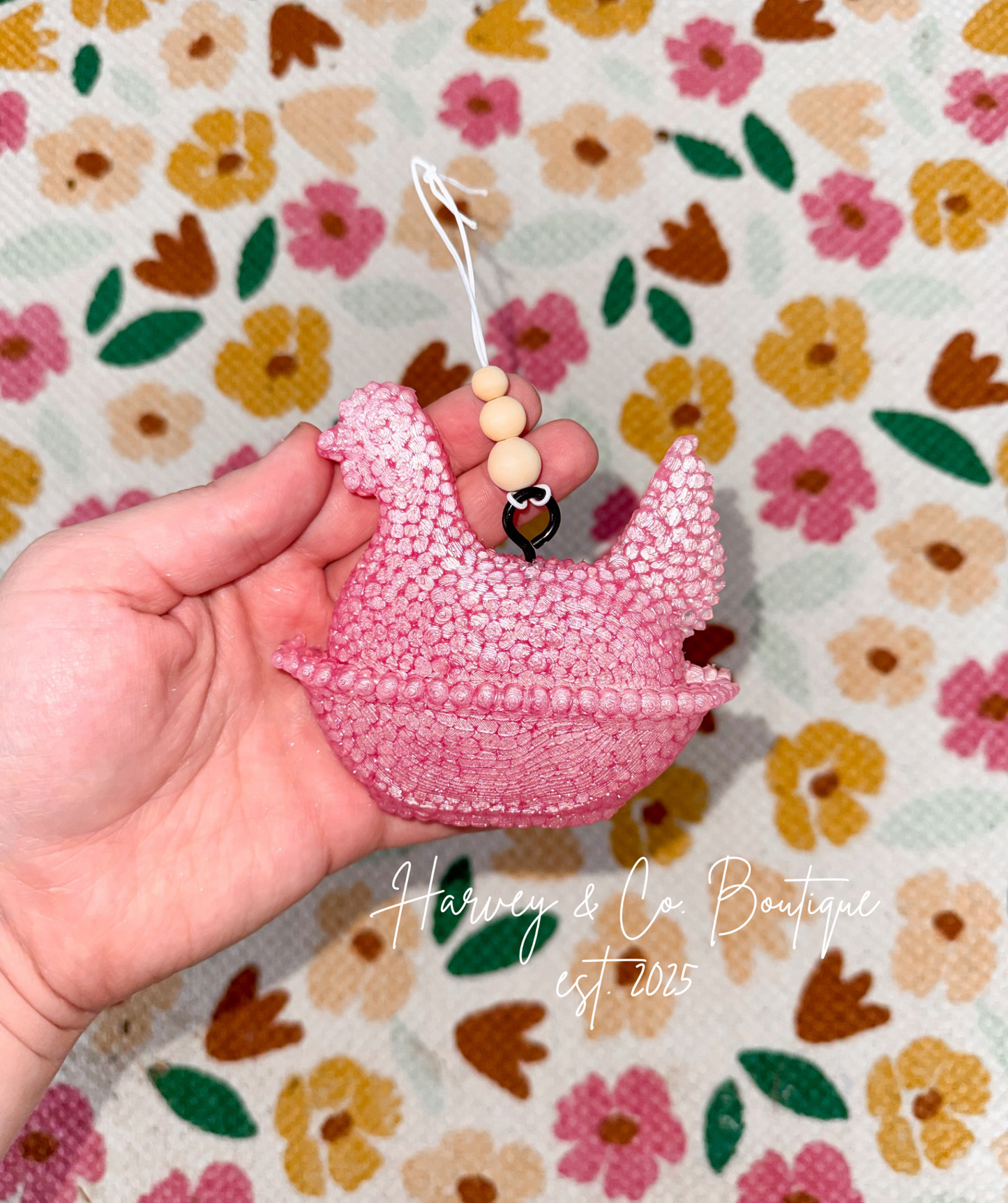 3D hen on nest freshie